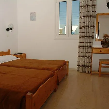 Apartahotel Peter's Estudios Ornos (Mykonos)